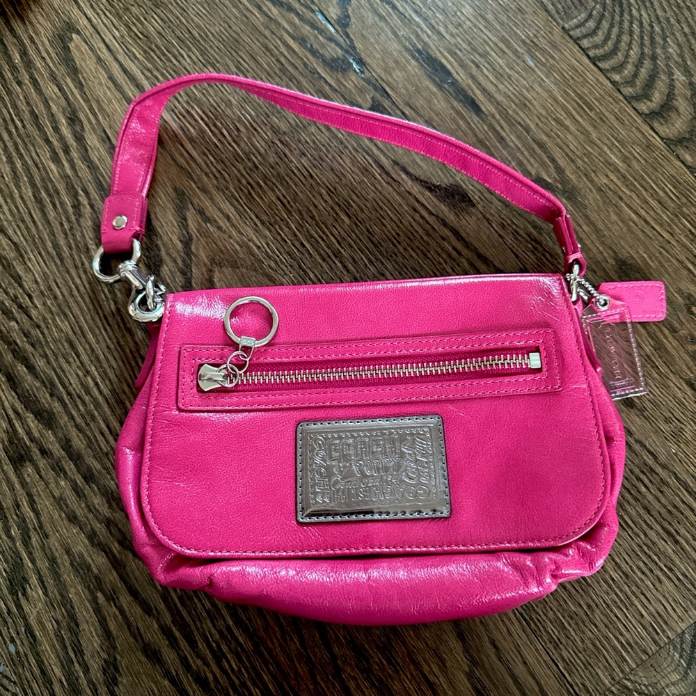 Magenta pink Coach Poppy handbag